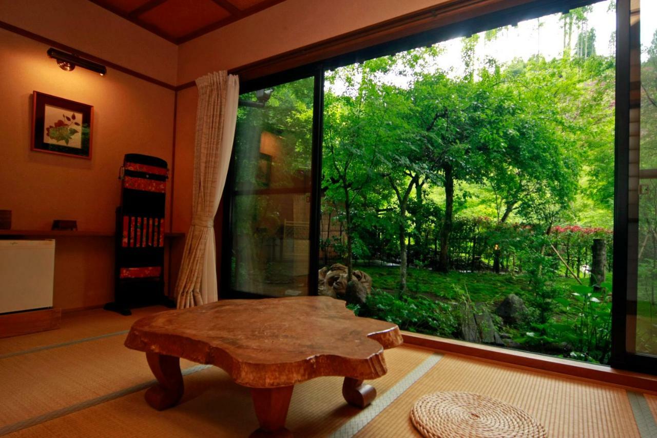 Отель Yamakawa Onsen Kosugian Oguni  Экстерьер фото
