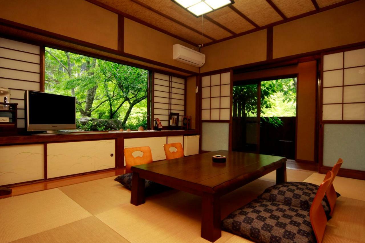 Отель Yamakawa Onsen Kosugian Oguni  Экстерьер фото